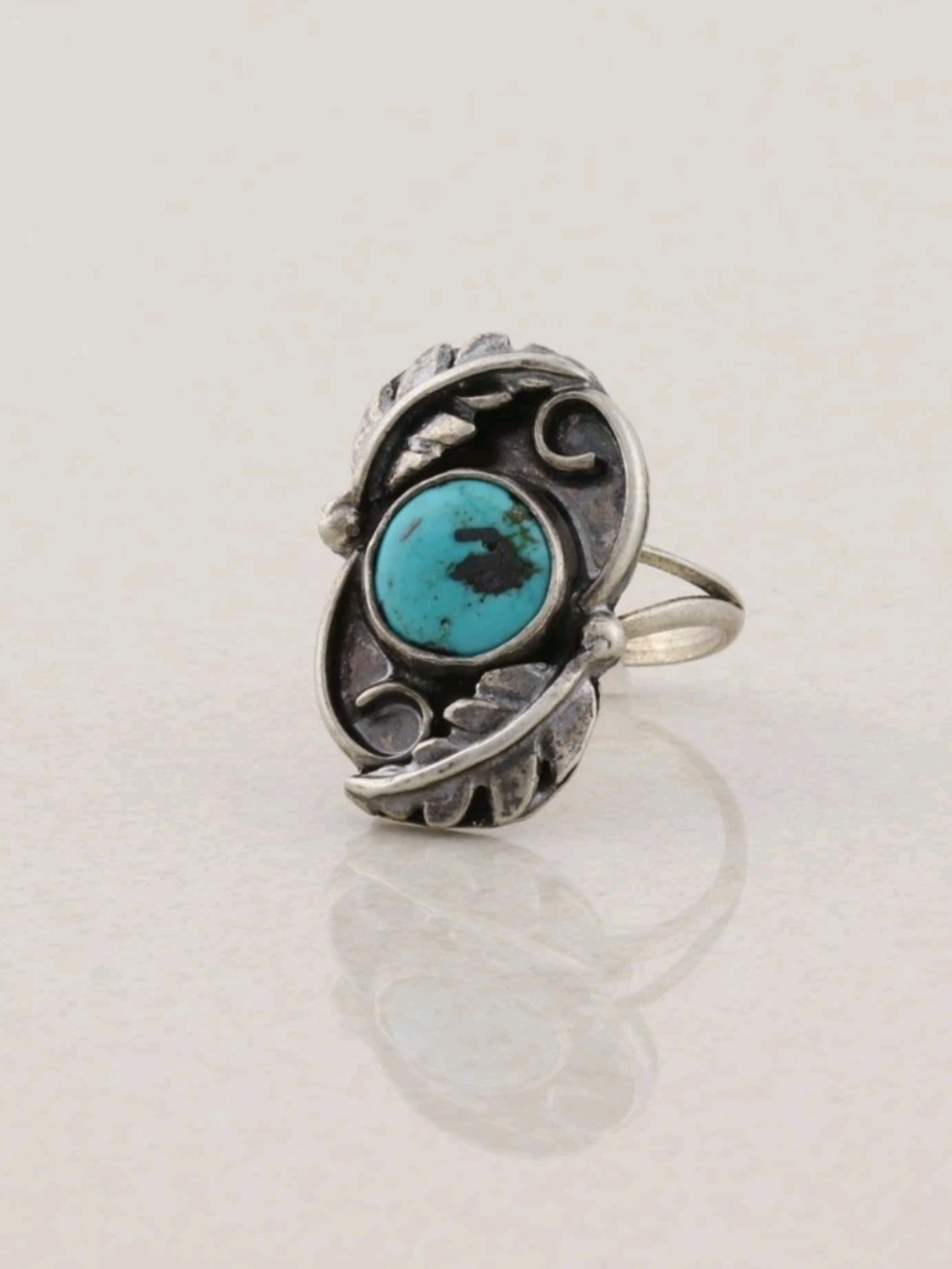 Sterling Silver Turquoise Statement Ring - Blue Stone - Picture 5 of 6